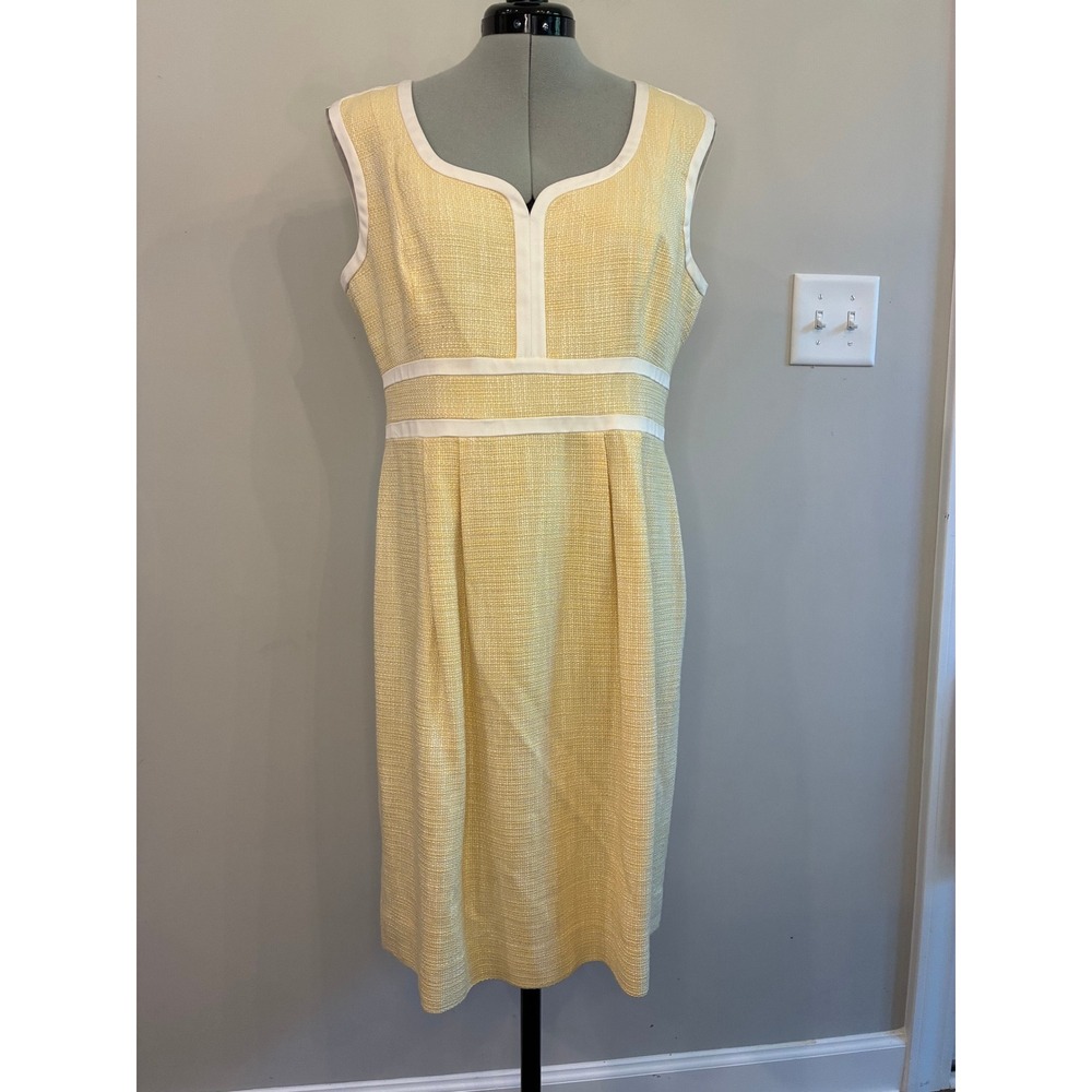 Alex Marie Petite Yellow Tweed Sleeveless Empire Waist Sheath Dress 10P